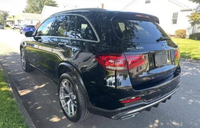 2021 MERCEDES-BENZ GLC 300 4MATIC  