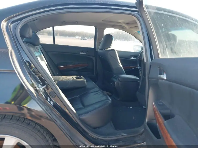 2011 HONDA ACCORD 2.4 EX-L