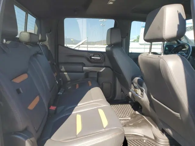 2021 GMC SIERRA K1500 AT4  
