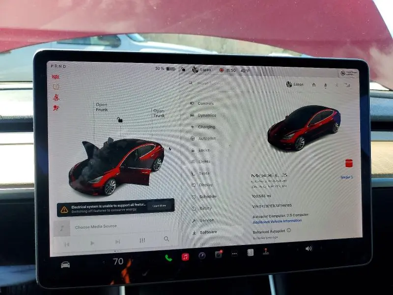 2018 TESLA MODEL 3   