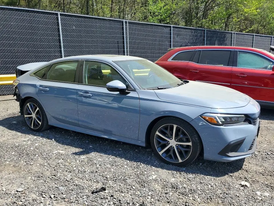 2022 HONDA CIVIC TOURING  