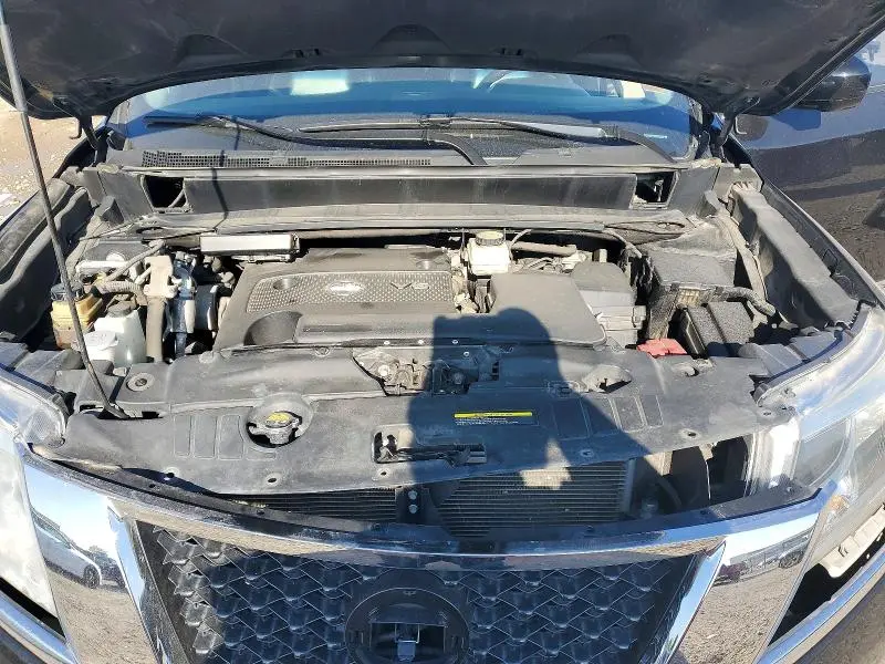 2015 NISSAN PATHFINDER SL  