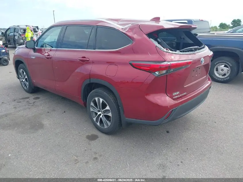 2021 TOYOTA HIGHLANDER HYBRID XLE