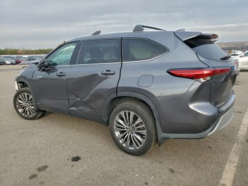 2020 TOYOTA HIGHLANDER HYBRID PLATINUM  