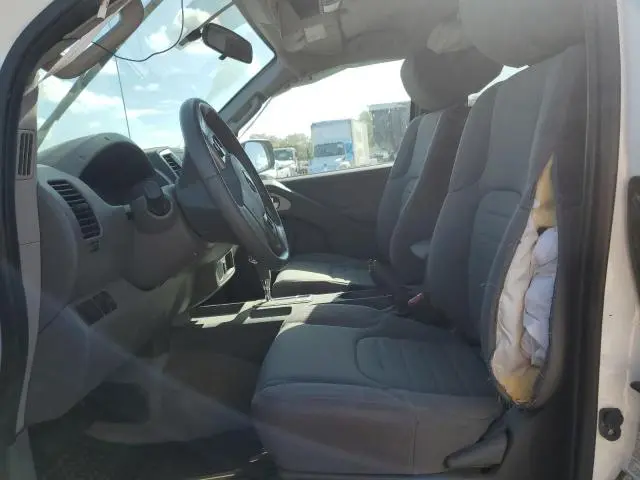 2015 NISSAN FRONTIER S  