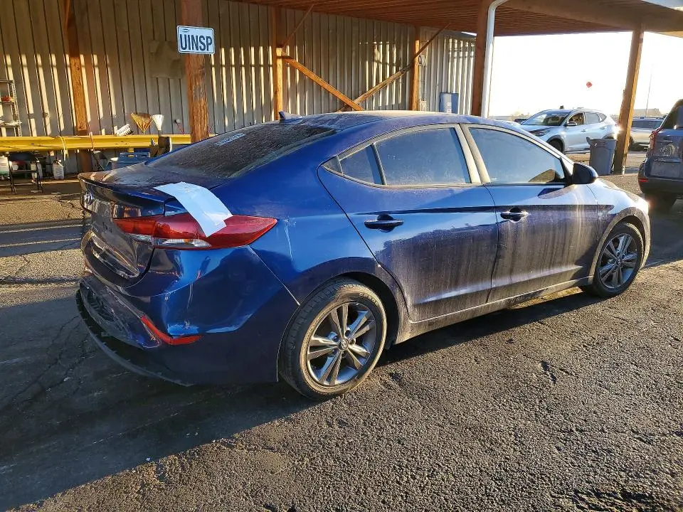 2017 HYUNDAI ELANTRA SE  
