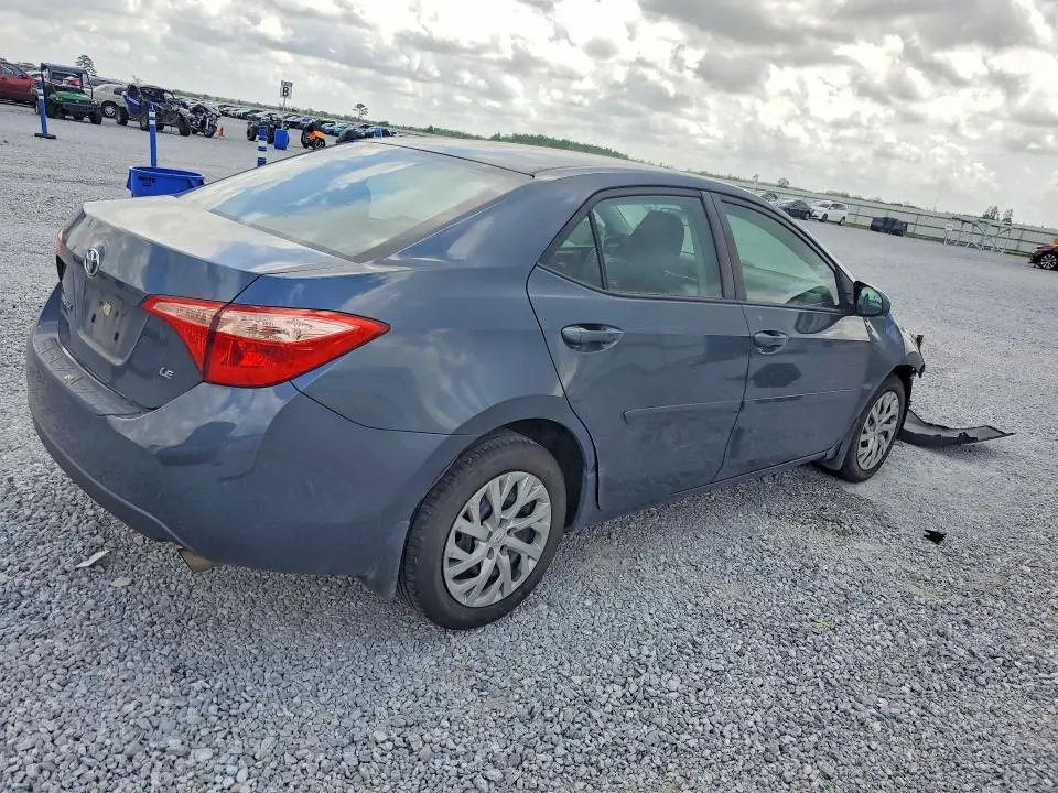 2018 TOYOTA COROLLA LE  