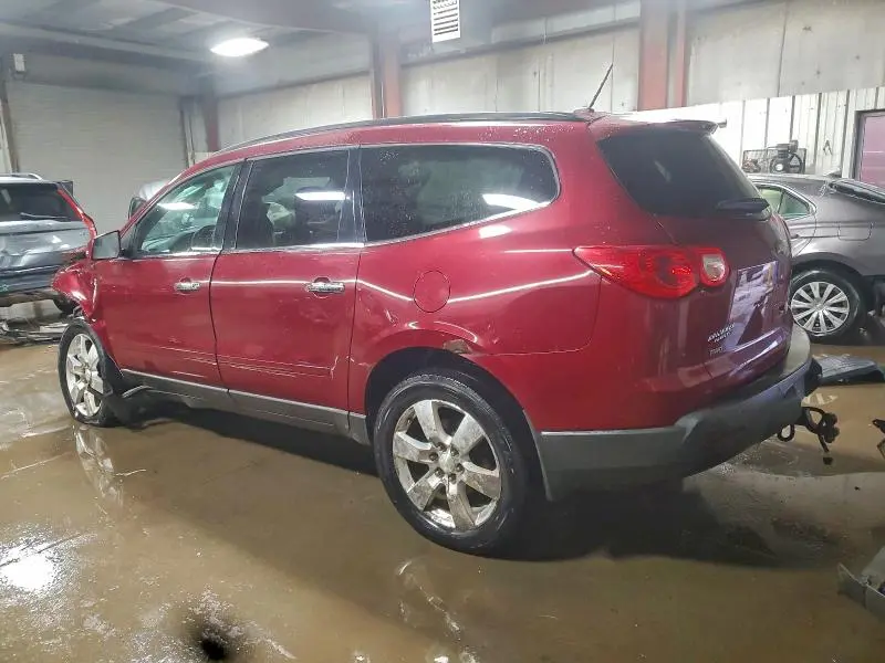 2011 CHEVROLET TRAVERSE LT  