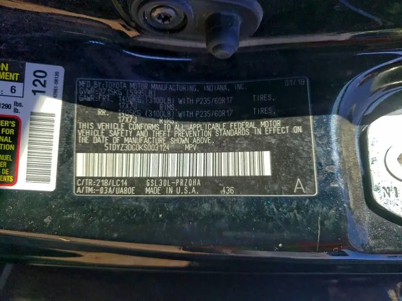 2019 TOYOTA SIENNA XLE  