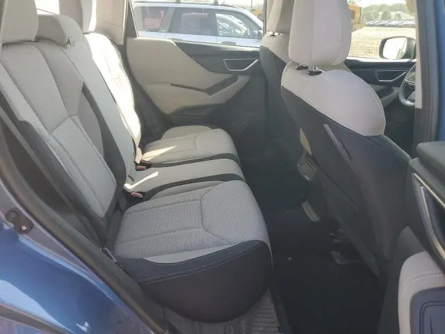 2022 SUBARU FORESTER   