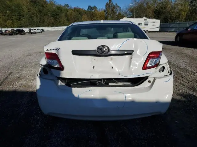 2010 TOYOTA CAMRY BASE  