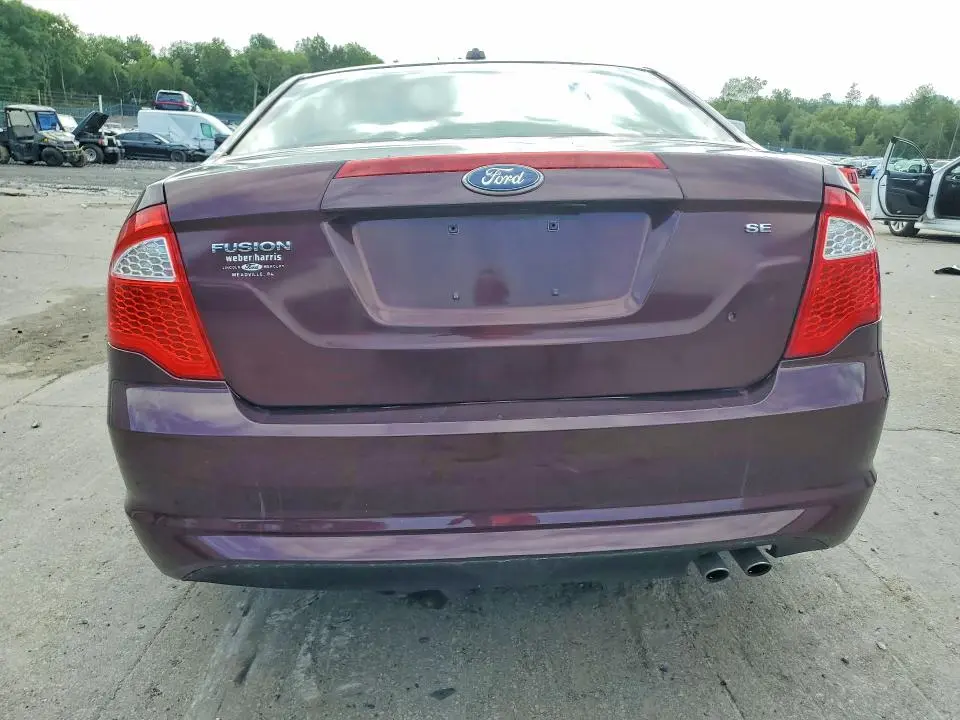 2011 FORD FUSION SE  