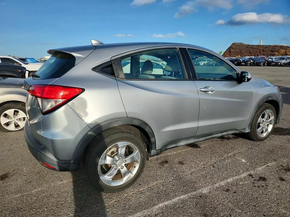 2019 HONDA HR-V LX  