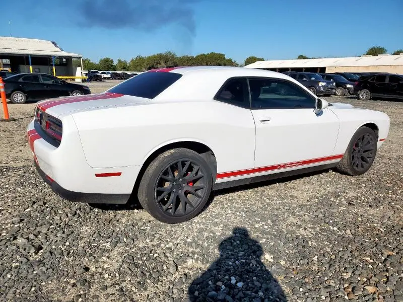 2015 DODGE CHALLENGER SXT  