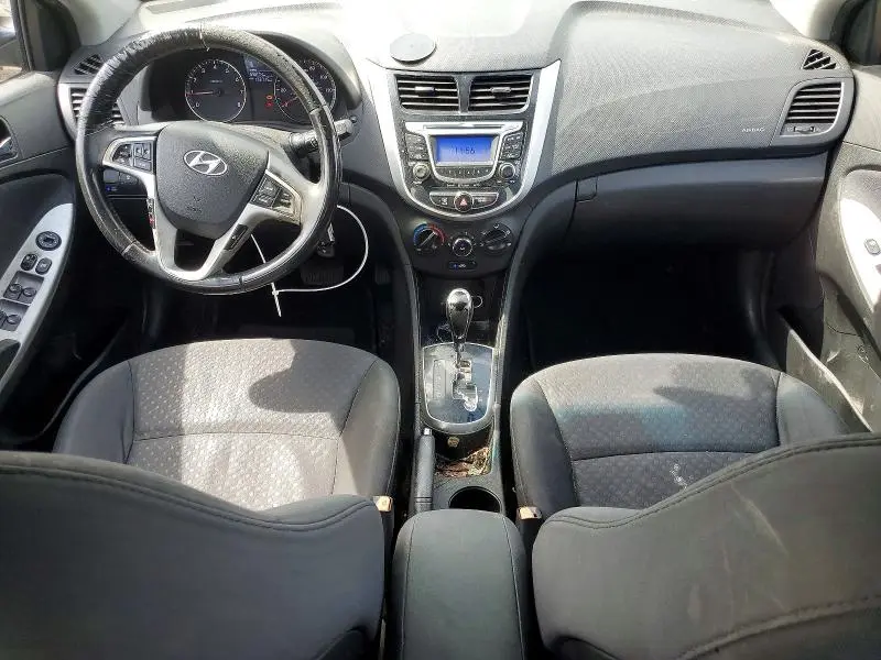2013 HYUNDAI ACCENT SE  