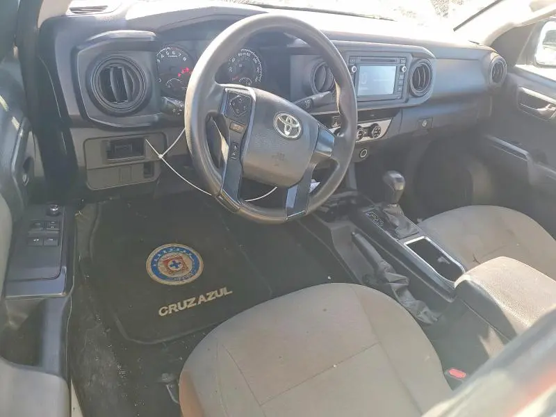 2016 TOYOTA TACOMA SR  