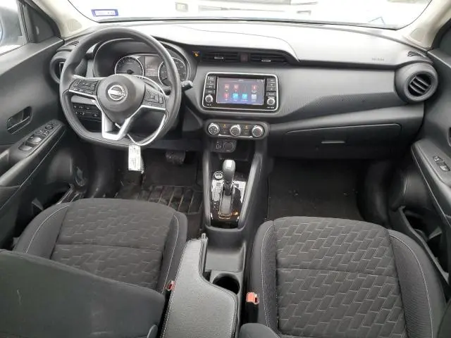 2022 NISSAN KICKS S  