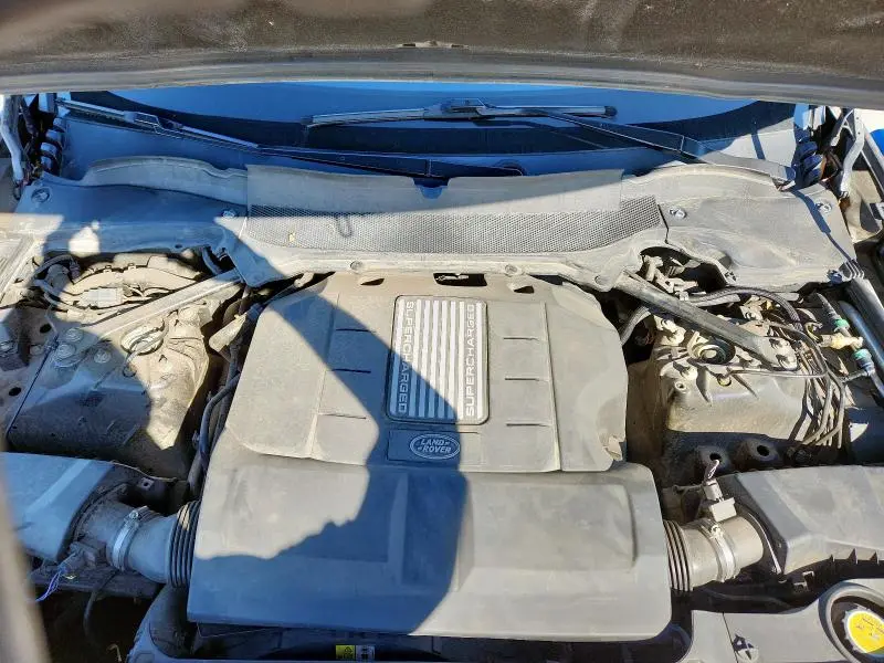 2017 LAND ROVER DISCOVERY HSE LUXURY  