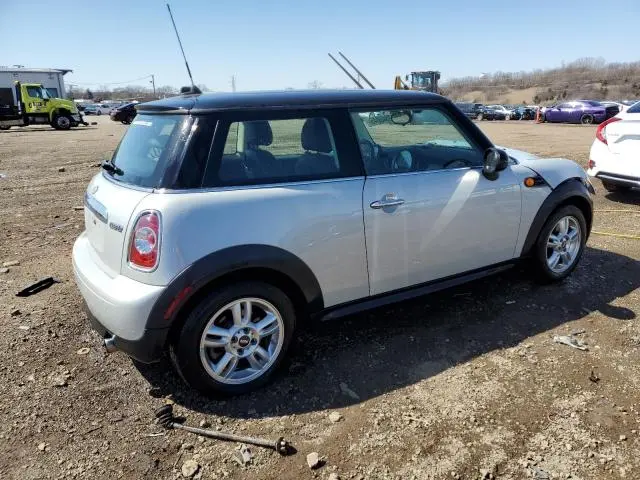 2013 MINI COOPER 