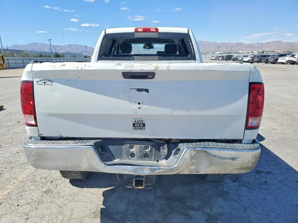 2018 RAM 2500 SLT  