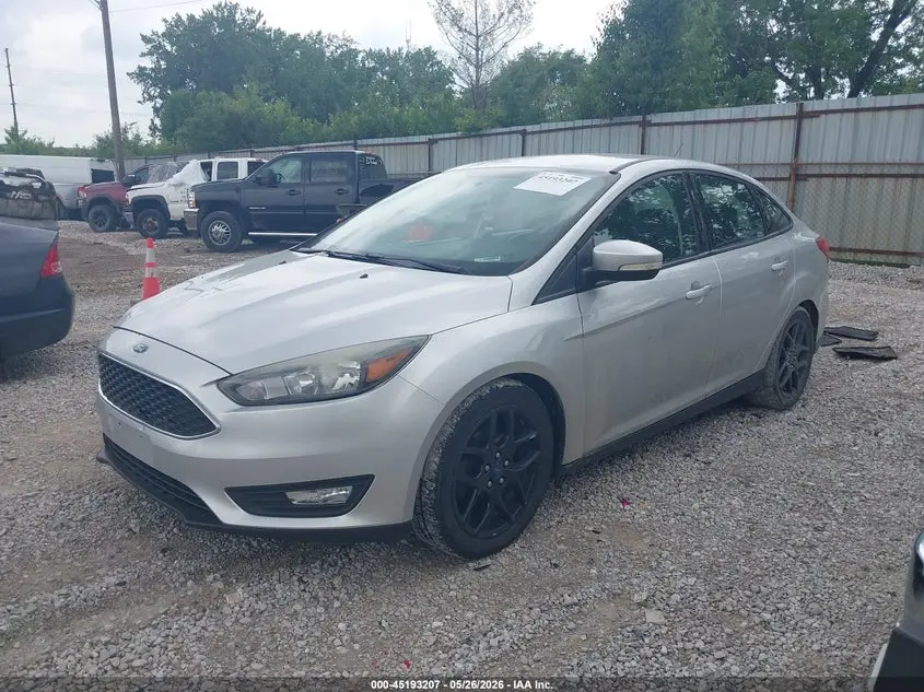 2016 FORD FOCUS SE