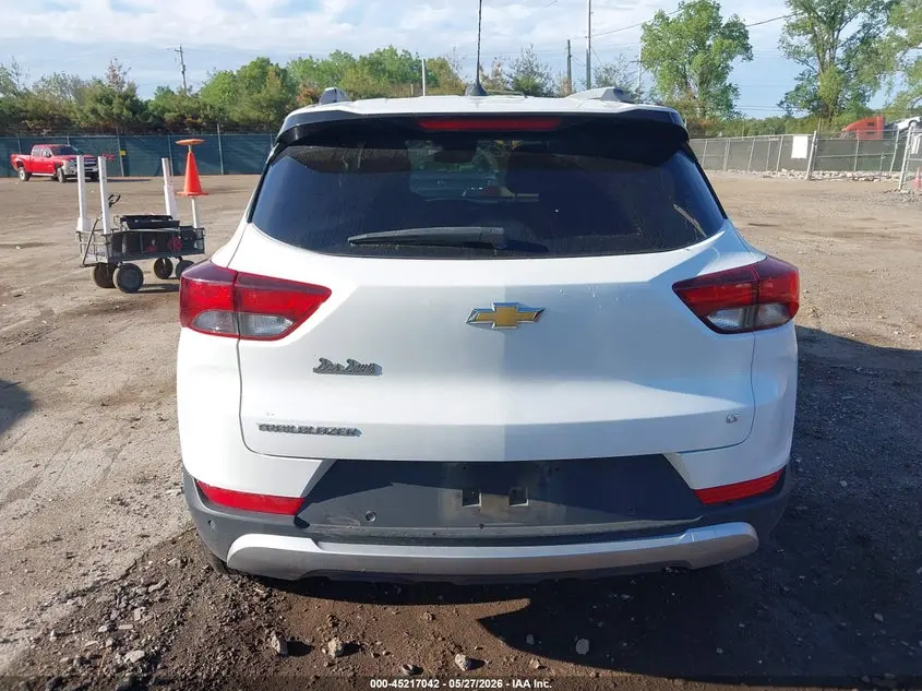 2022 CHEVROLET TRAILBLAZER FWD LT