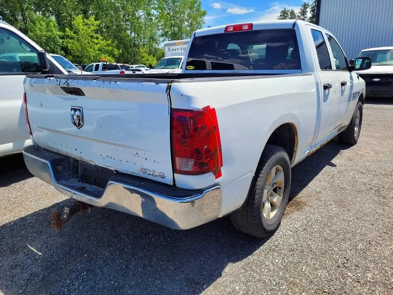 2014 RAM 1500 ST  