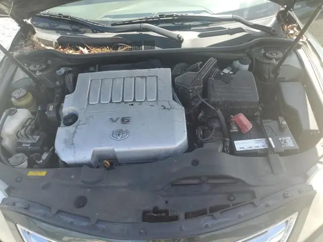 2011 TOYOTA CAMRY SE  
