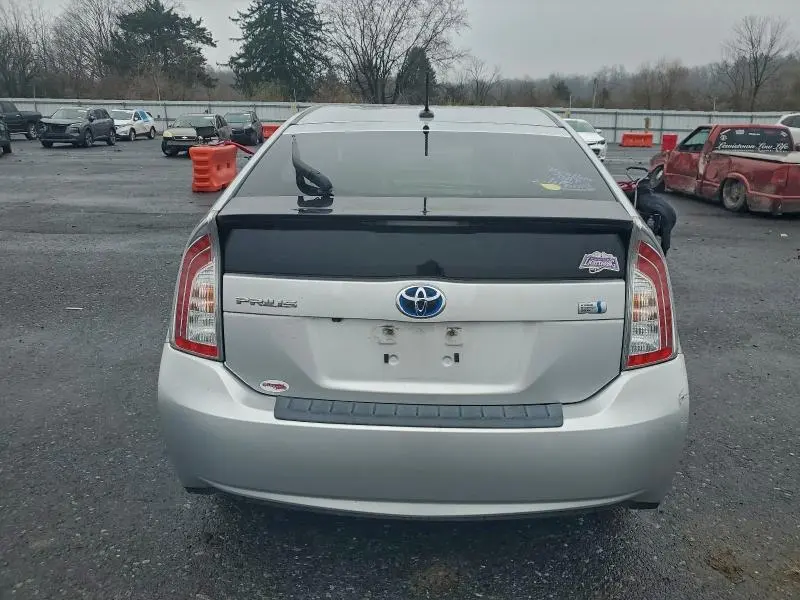 2013 TOYOTA PRIUS   