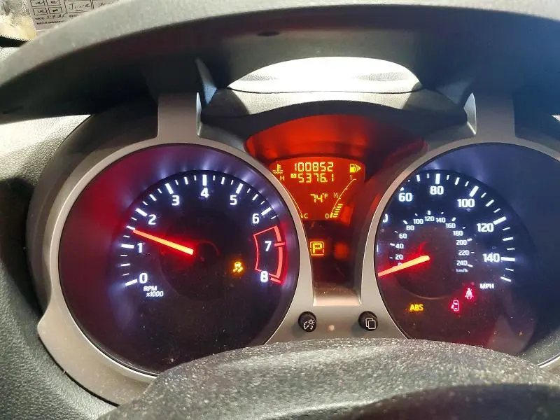 2012 NISSAN JUKE S  