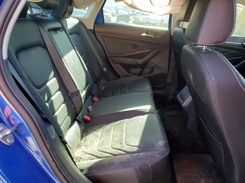 2024 VOLKSWAGEN JETTA SEL  