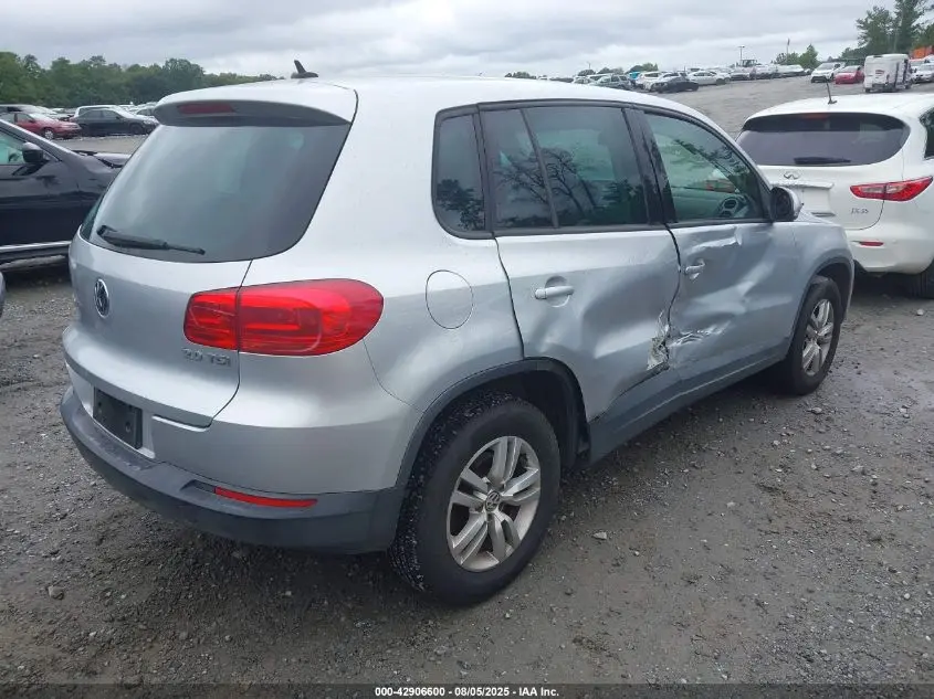 2012 VOLKSWAGEN TIGUAN LE
