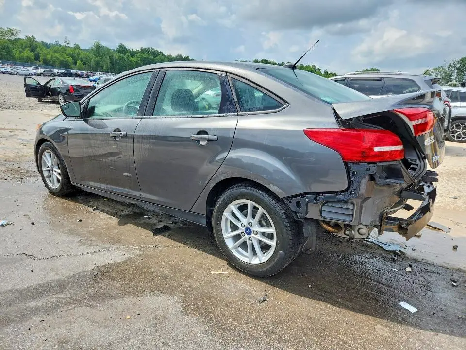 2017 FORD FOCUS SE  