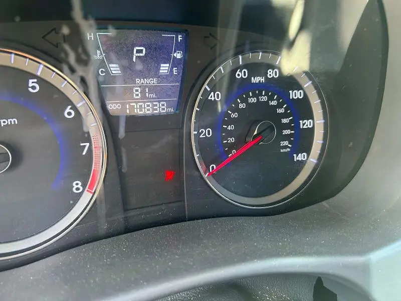 2012 HYUNDAI ACCENT GLS  