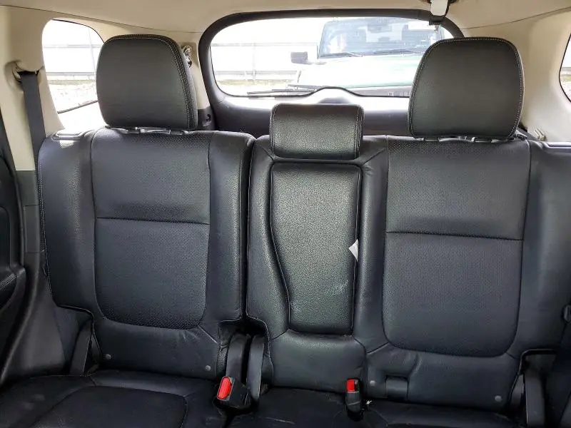 2016 MITSUBISHI OUTLANDER SE  