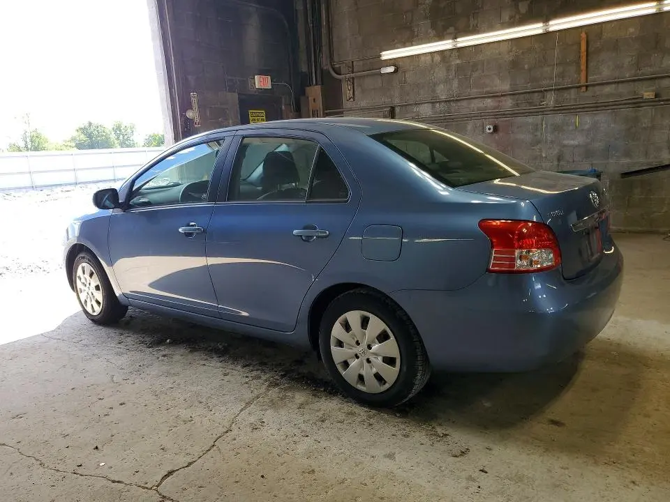 2010 TOYOTA YARIS BASE  