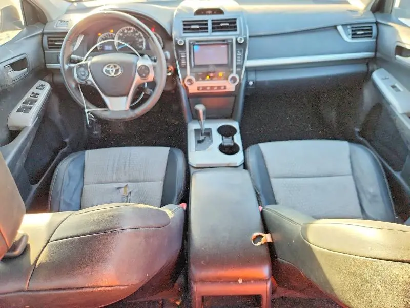 2012 TOYOTA CAMRY SE  