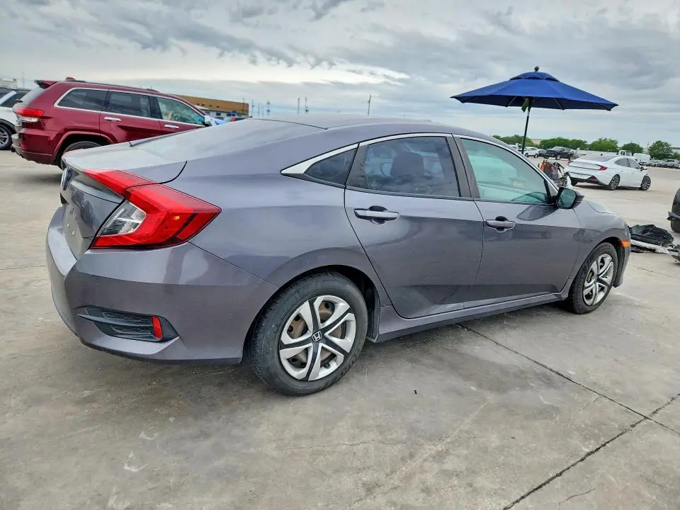 2016 HONDA CIVIC LX  