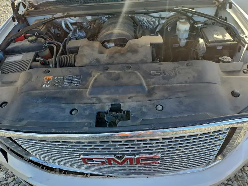 2016 GMC YUKON XL K1500 SLT  