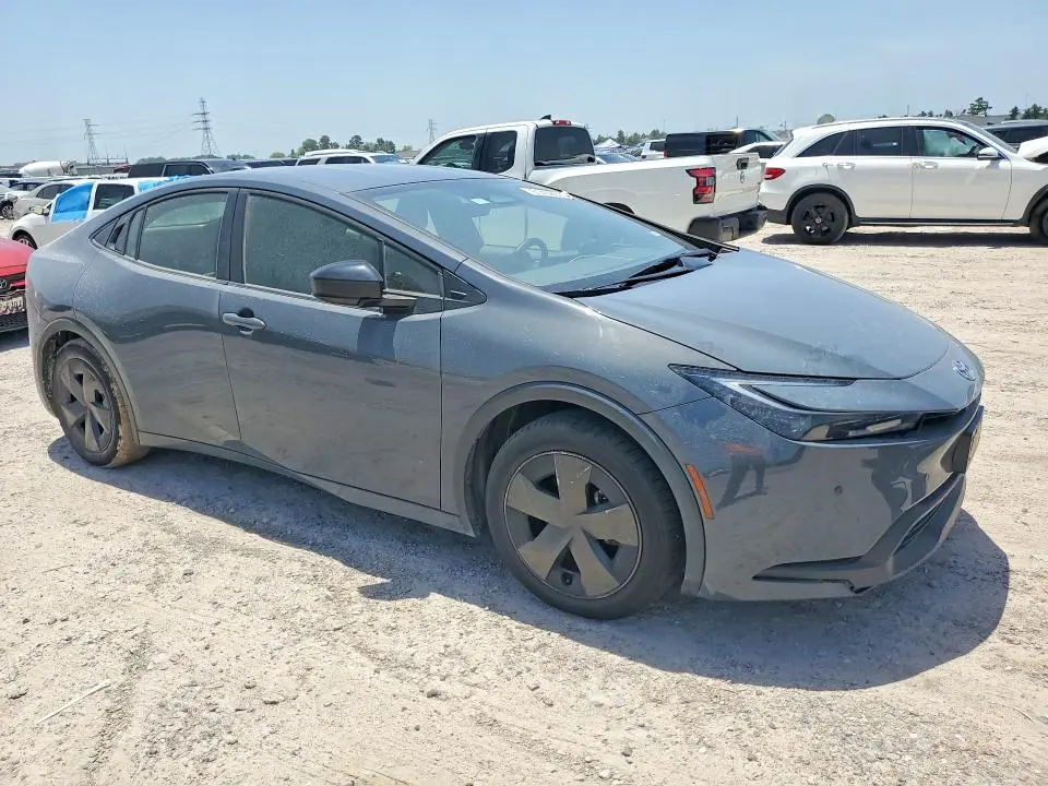 2023 TOYOTA PRIUS LE  