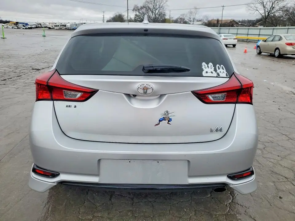 2018 TOYOTA COROLLA IM BASE  