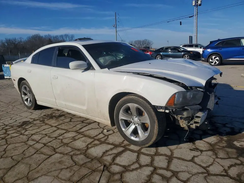 2012 DODGE CHARGER SXT  