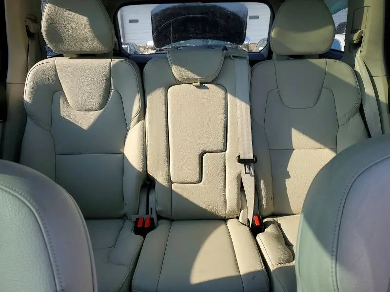 2019 VOLVO XC90 T5 MOMENTUM  