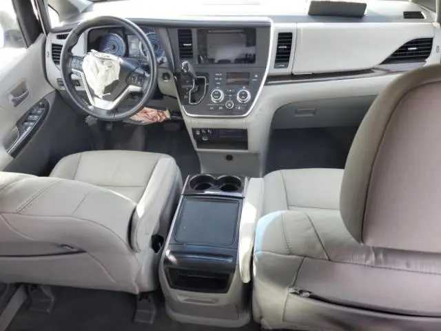 2015 TOYOTA SIENNA XLE