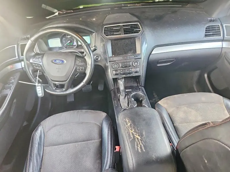 2017 FORD EXPLORER XLT  