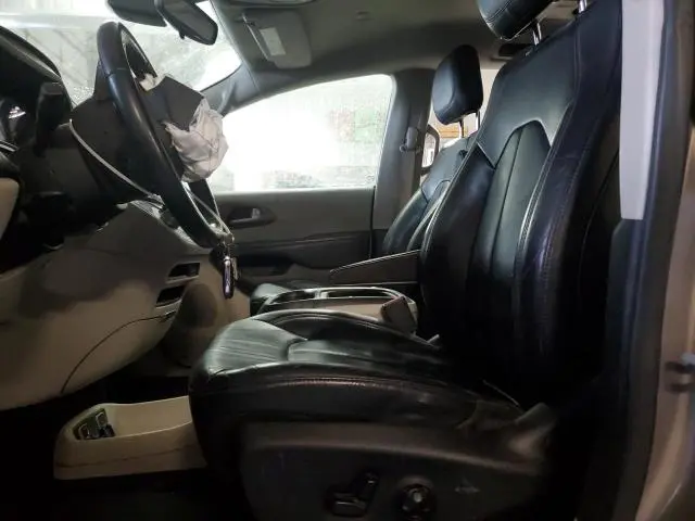 2017 CHRYSLER PACIFICA TOURING L  