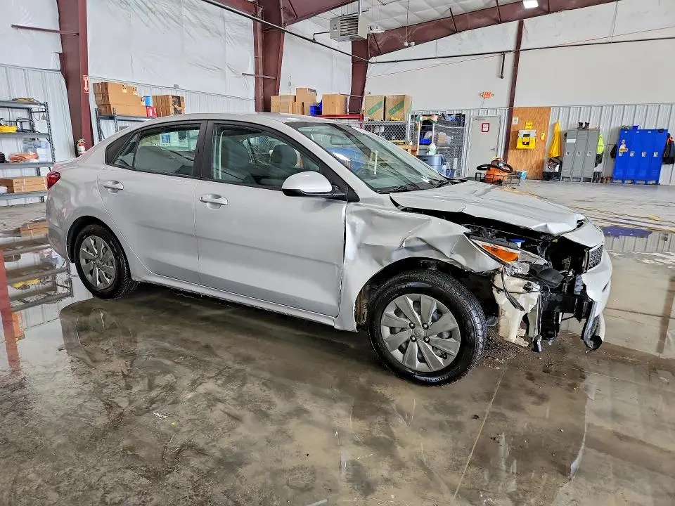 2020 KIA RIO LX  