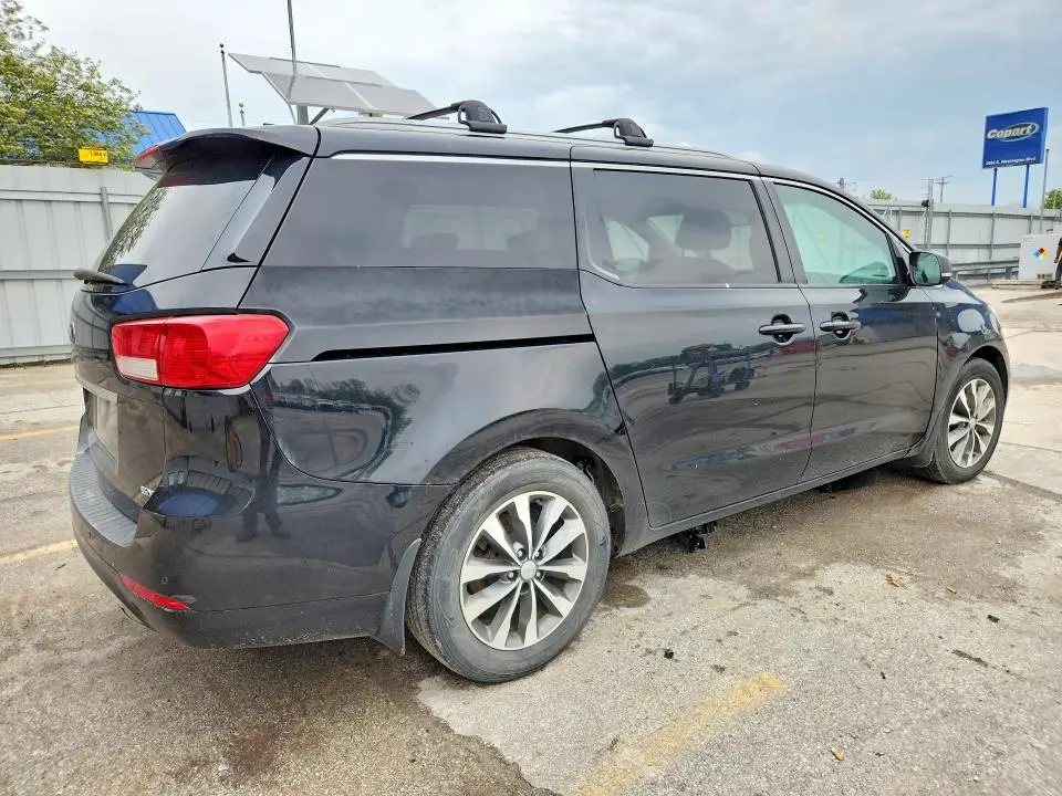 2016 KIA SEDONA SX  