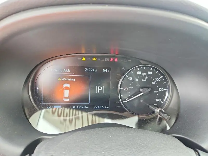 2021 NISSAN KICKS SV  