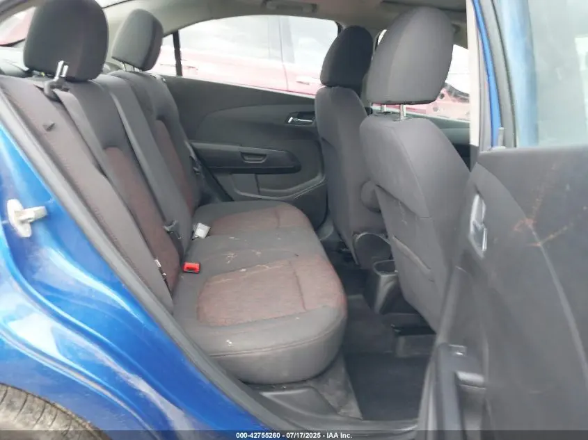 2020 CHEVROLET SONIC FWD  LT